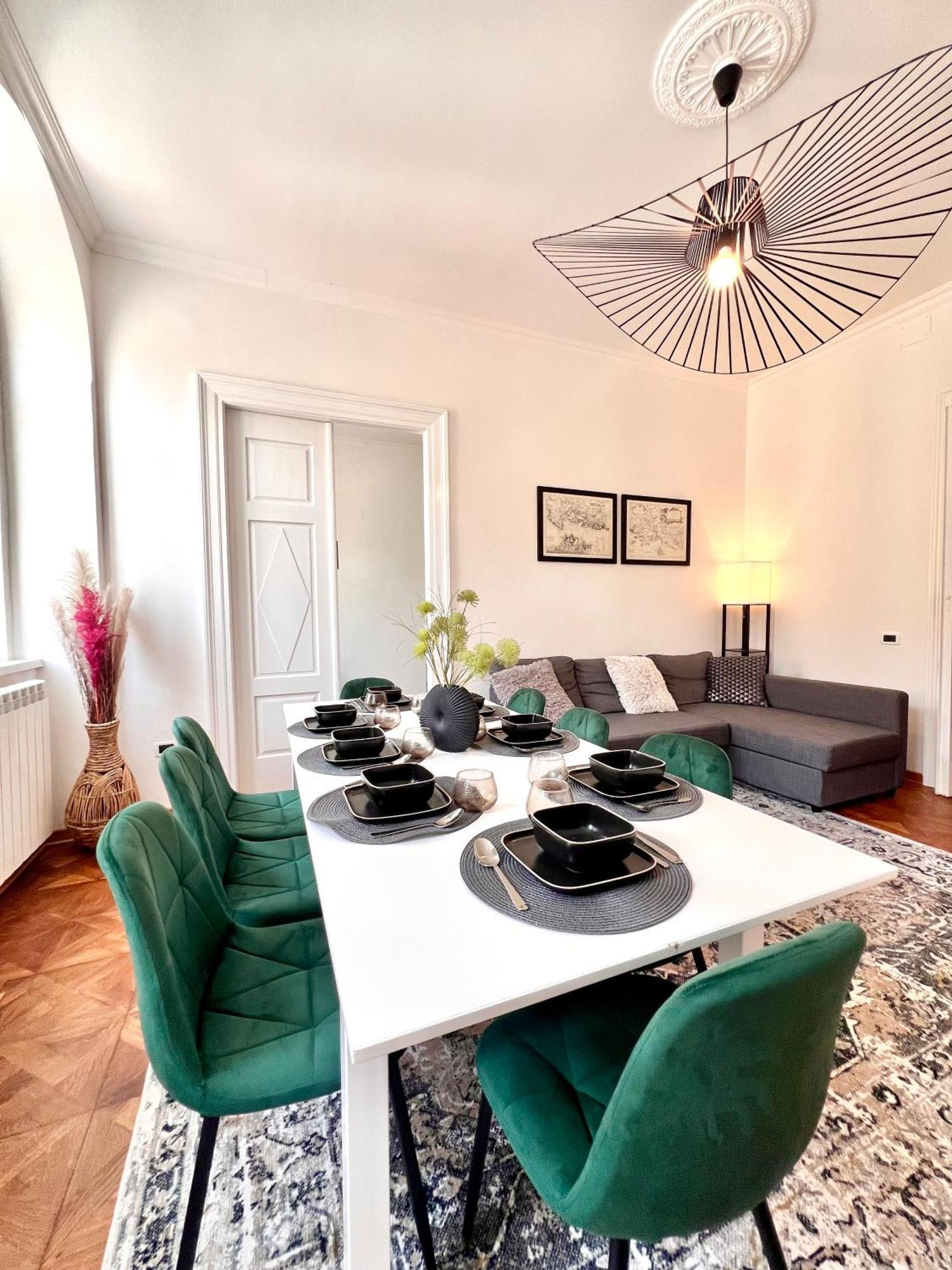 Suite Mitteleuropa Private Parking Trieste Exterior photo