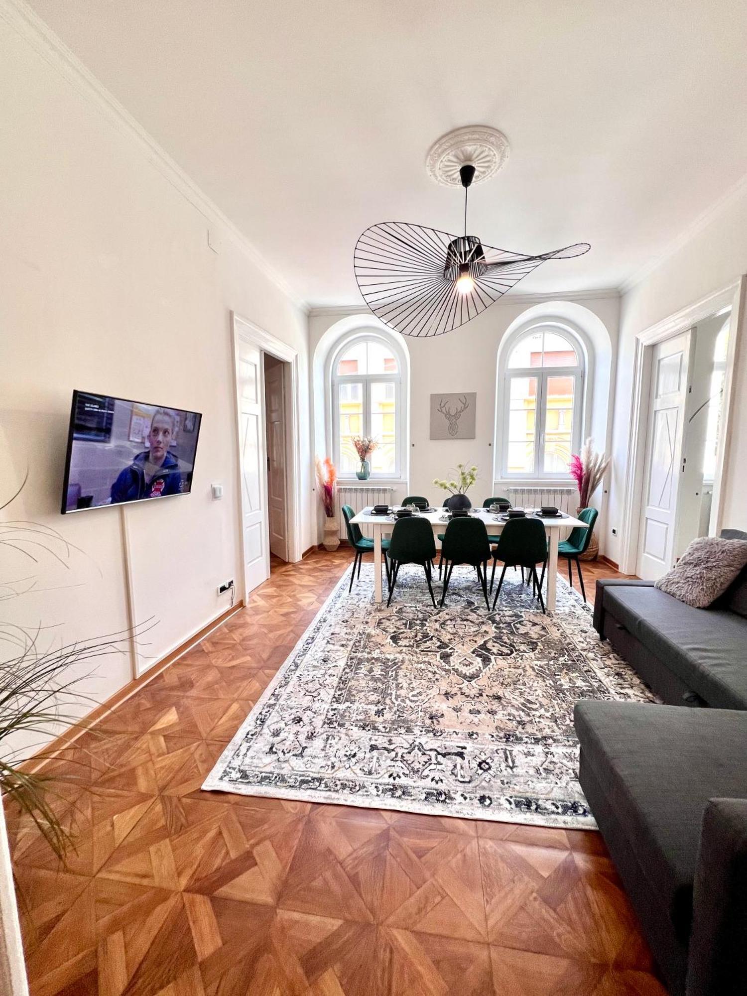 Suite Mitteleuropa Private Parking Trieste Exterior photo