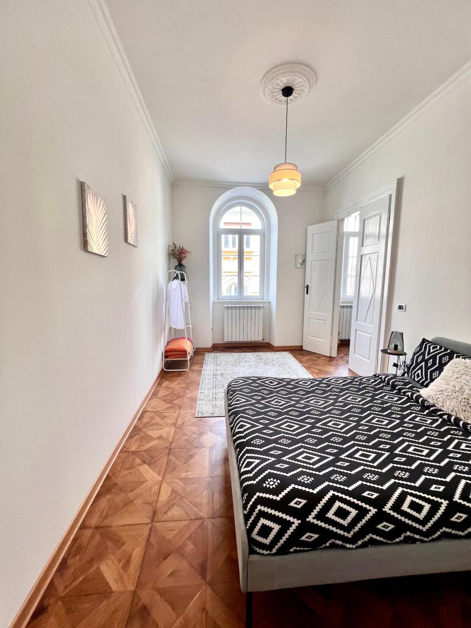 Suite Mitteleuropa Private Parking Trieste Exterior photo